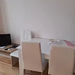 Apartamens Salena Lejlighed 3*