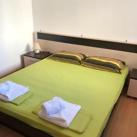 Apartment Salena *